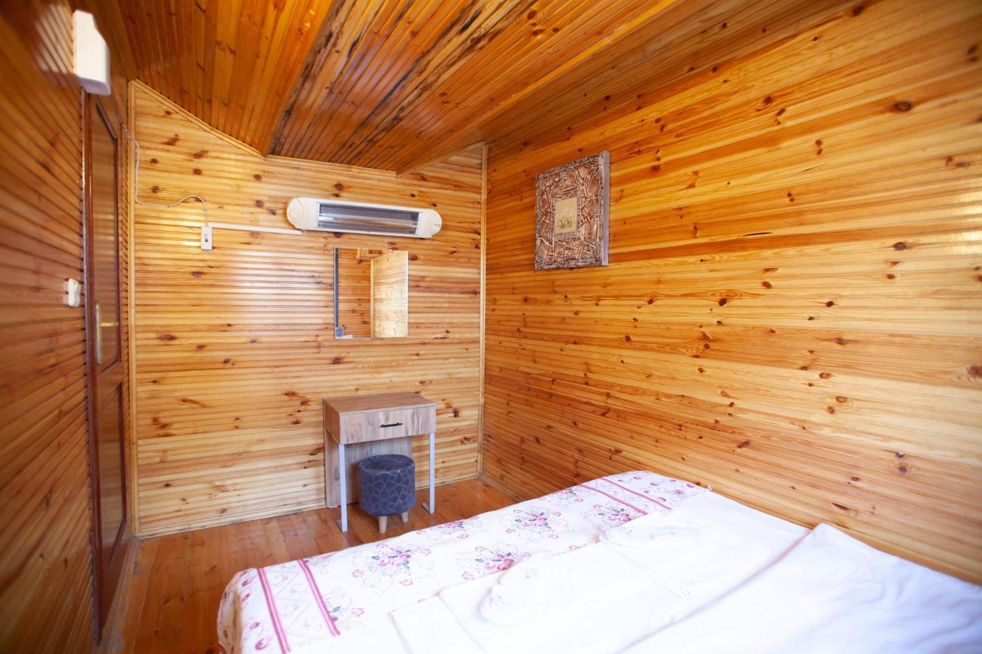 Tias Shelale Otel อักวา ภายนอก รูปภาพ