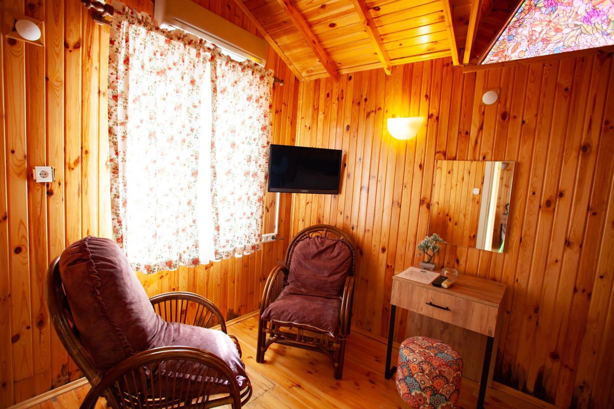 Tias Shelale Otel อักวา ภายนอก รูปภาพ